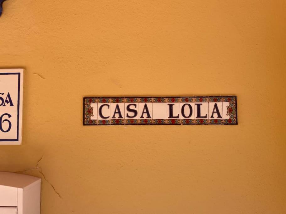 Casa Lola Conil, Azotea Al Mar Y Parking Solo Familias O Parejas Villa Conil De La Frontera Exterior photo